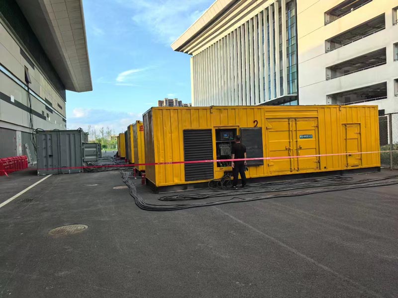 黄流镇柴油发电机冬季保养注意事项？